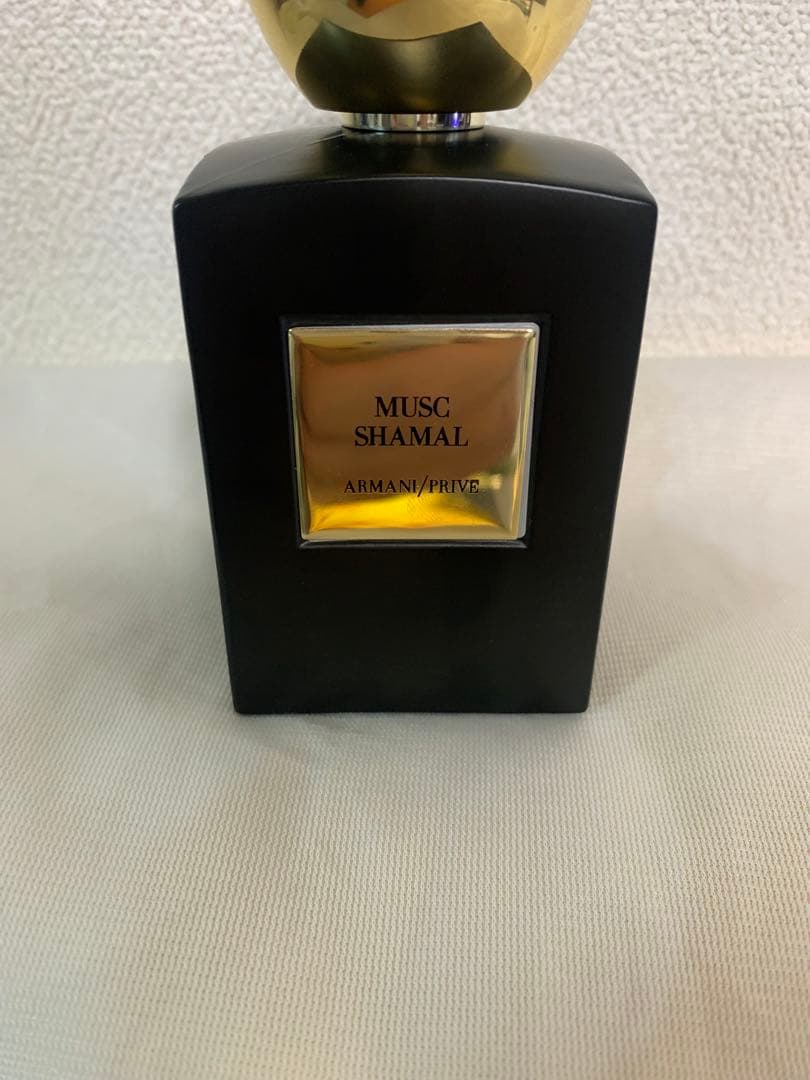 アルマーニ　プリヴェ ムスク シャマル オーデ パフューム インテンス　100m アルマーニ ビューティのフレグランスコレクション「アルマーニ