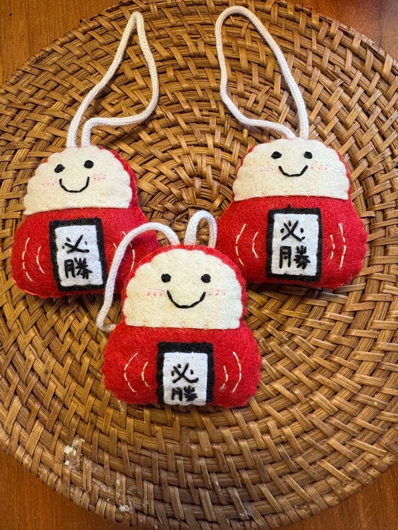 フェルトお守り 必勝祈願 合格祈願 部活お守り 3個セット - メルカリ