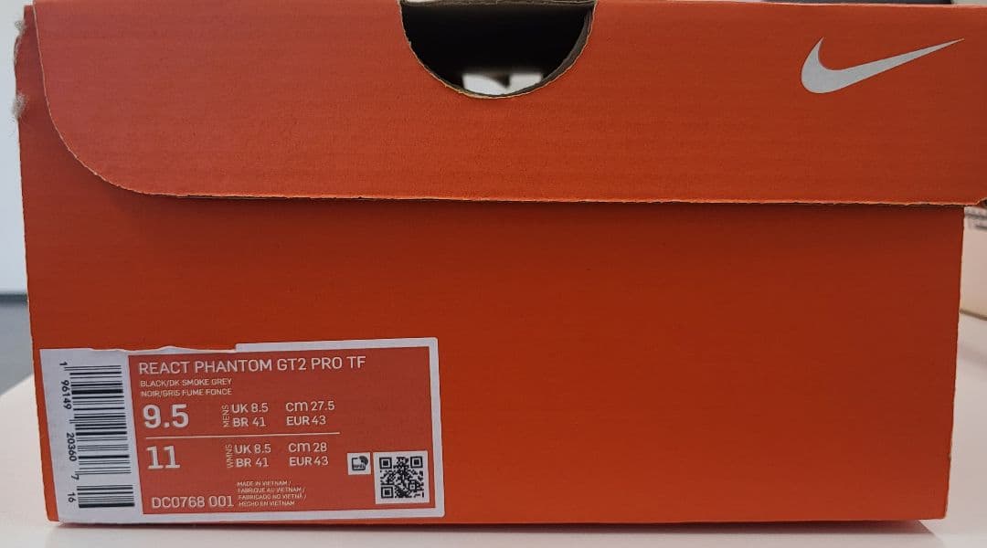 NIKE REACT PHANTOM GT2 PRO TF 27.5cm　黒