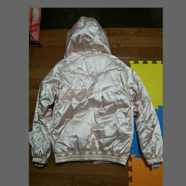 値下げしました☆ほぼ新品☆スノーボードウエアレディース☆swivel☆