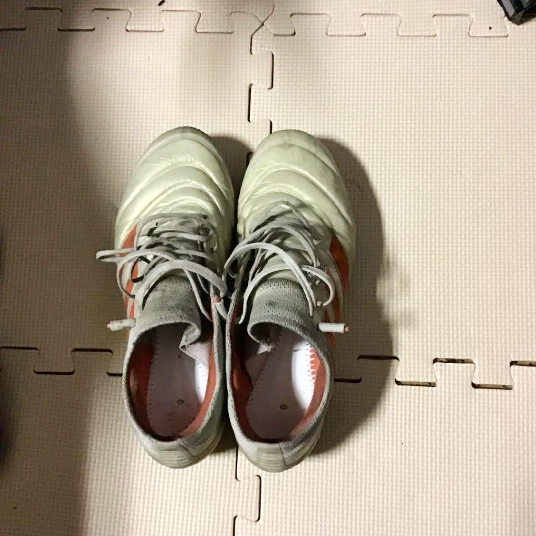 サッカースパイクアディダス　コパFG 19・1 adidas アディダス コパ 19.1 FG(ホワイト×ゴールド) F35516