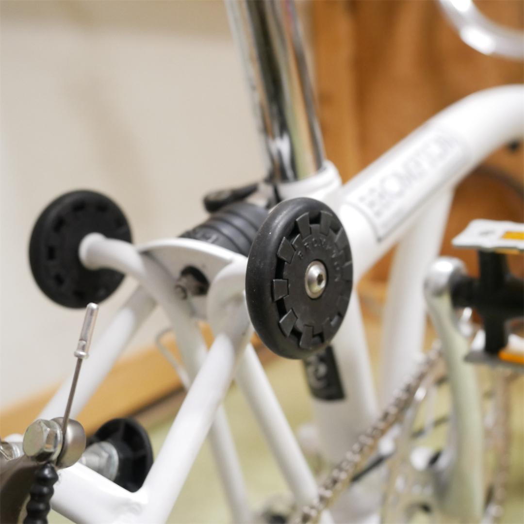 BROMPTON 外装5速 p line仕様 フルカスタマイズ レトロ 9.9㎏ - メルカリ