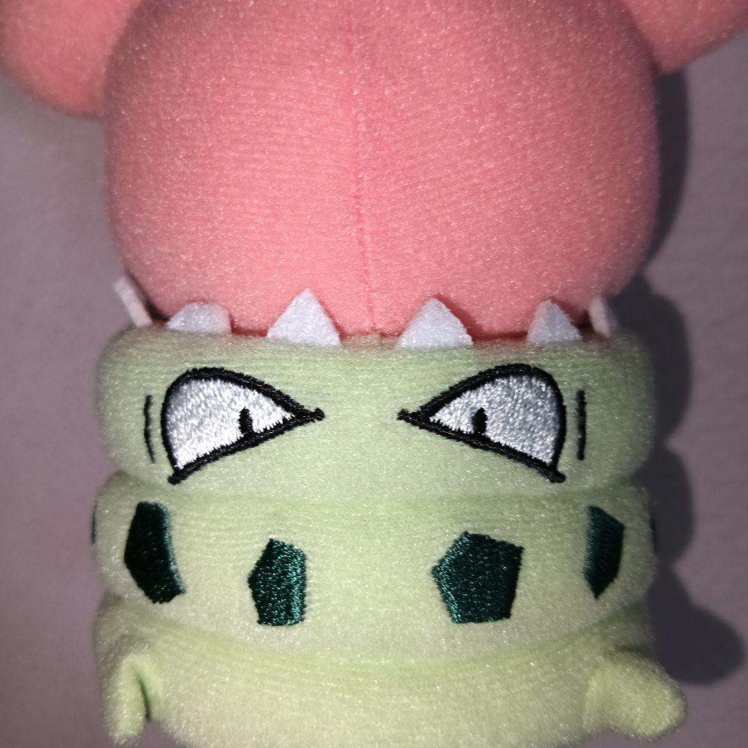 メガヤドランポンチョを着たピカチュウ ぬいぐるみマスコット ポケモン