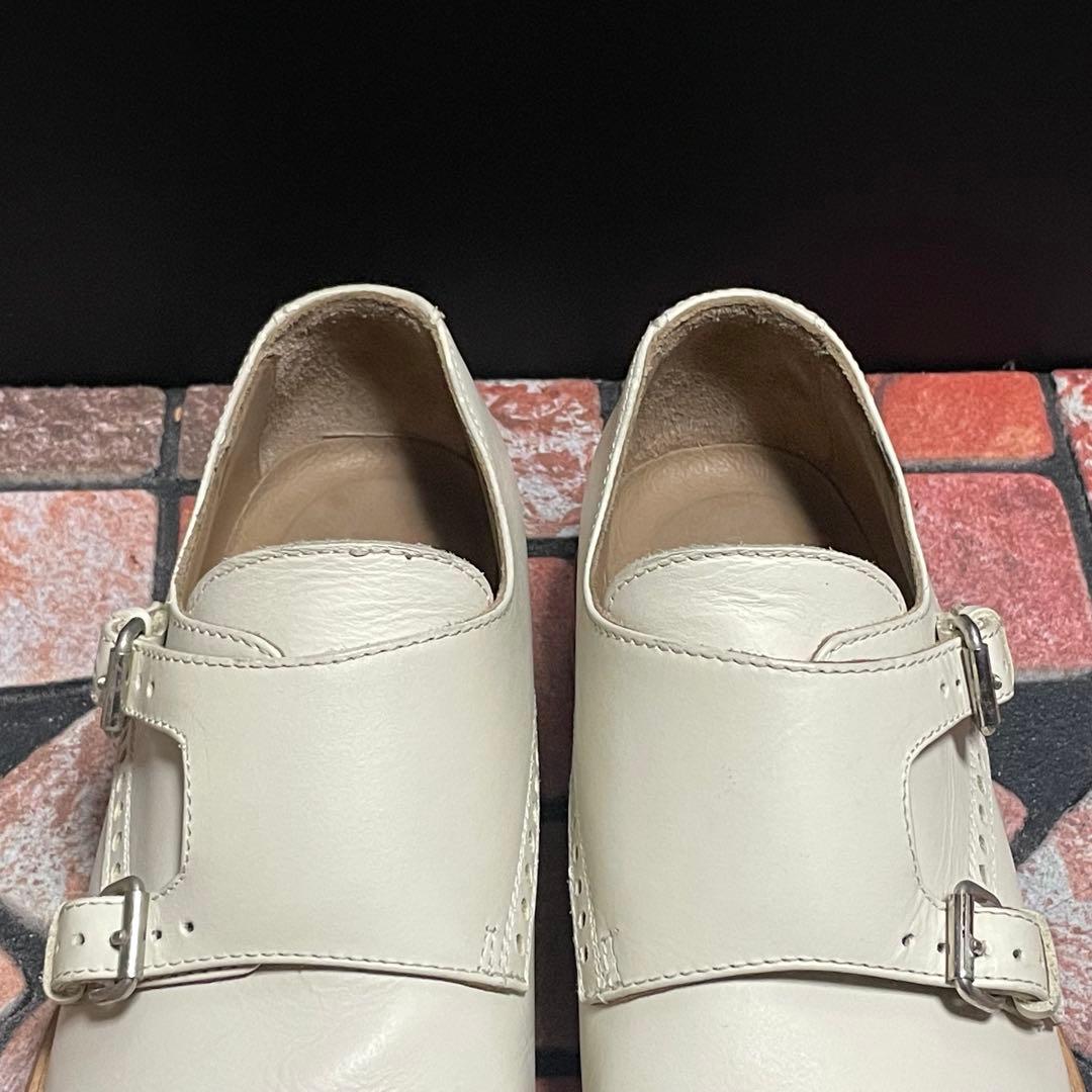 美品　本格革靴　ブッテロ　ダブルモンク ブローグ　25.0cm アイボリー　40