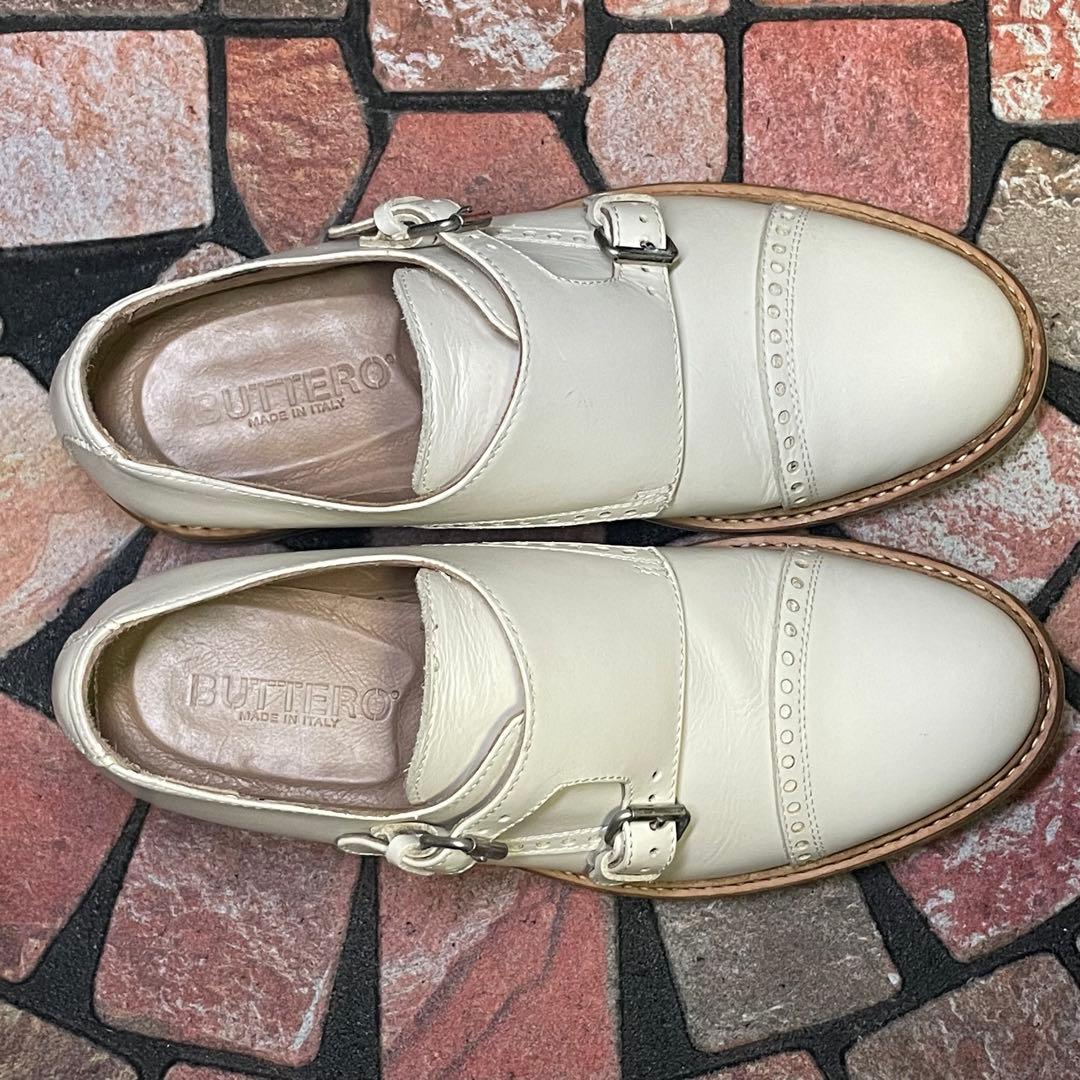 美品　本格革靴　ブッテロ　ダブルモンク ブローグ　25.0cm アイボリー　40