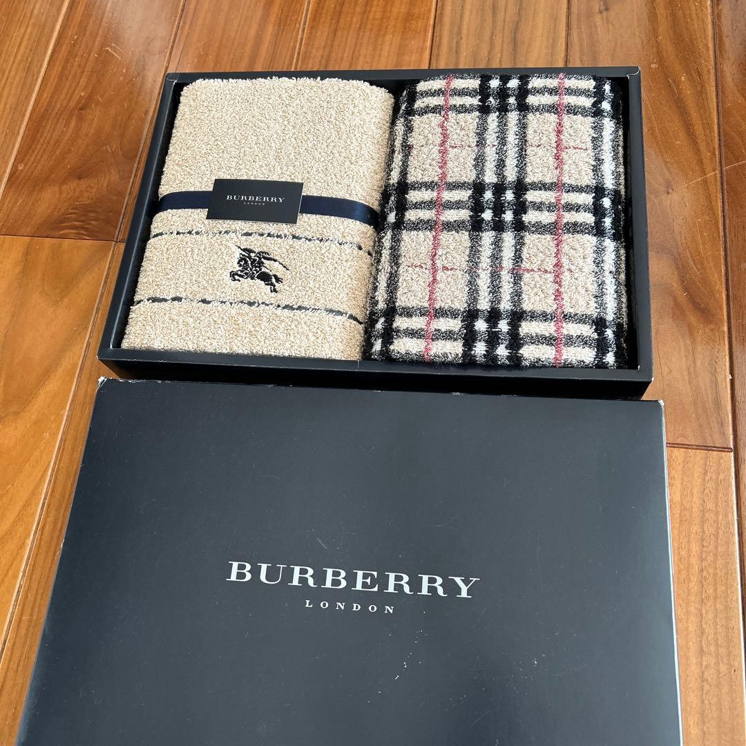 新品】バーバリーフェイスタオル2点セット 箱付き - メルカリ