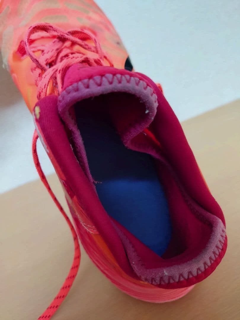 【中古】アシックス　メタライズ　TOKYO　28.0cm　バレーボールシューズ