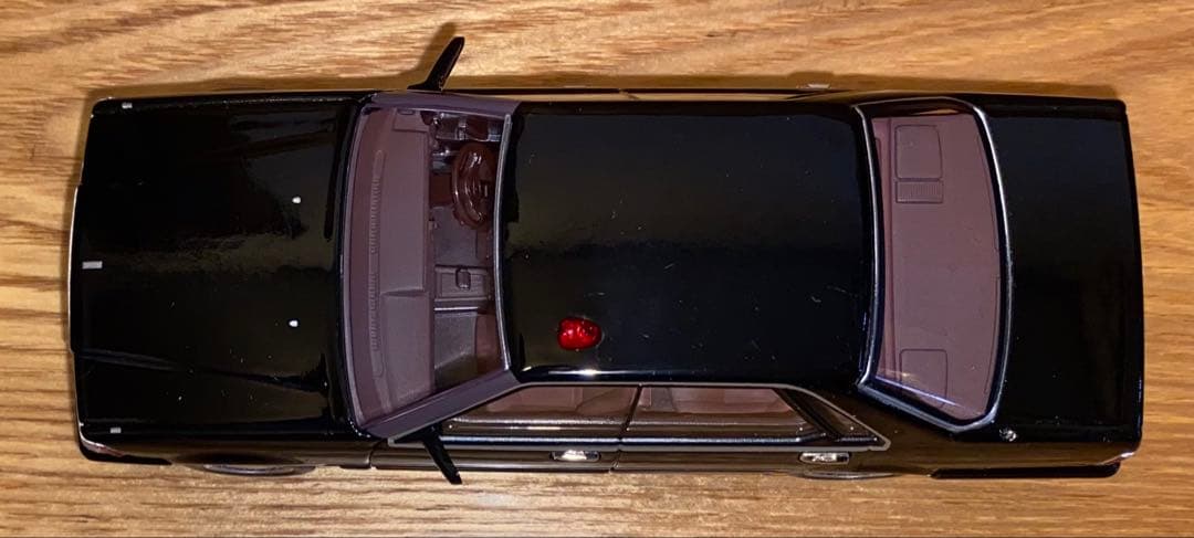 TOMYTEC 日産 グロリア パトカー 1/43