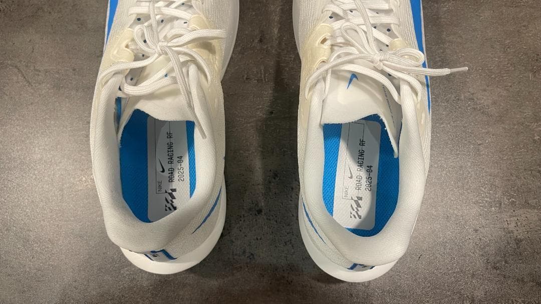 極美品✨ライバルフライ4✨NIKEランニングシューズ✨25.5cm