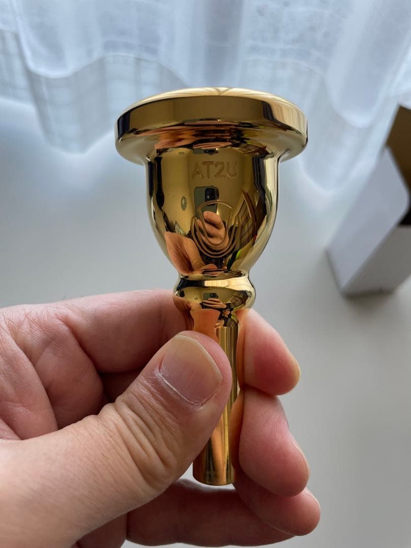デニス・ウィック　チューバ用マウスピース“ＵＬＴＲＡ”　金メッキ仕上　AT2U デニス・ウィック）チューバ用マウスピース“ULTRA” Aaron