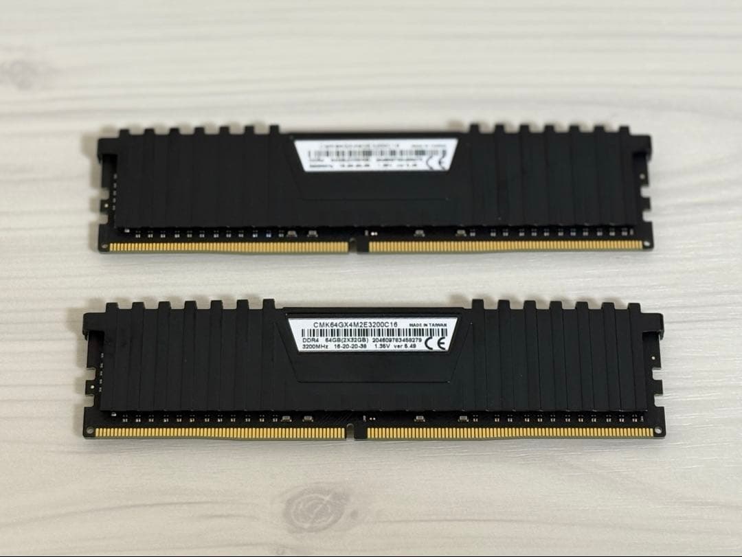 CORSAIR DDR4 64GB(32GB×2) VENGEANCE LPX Corsair Vengeance RGB Pro