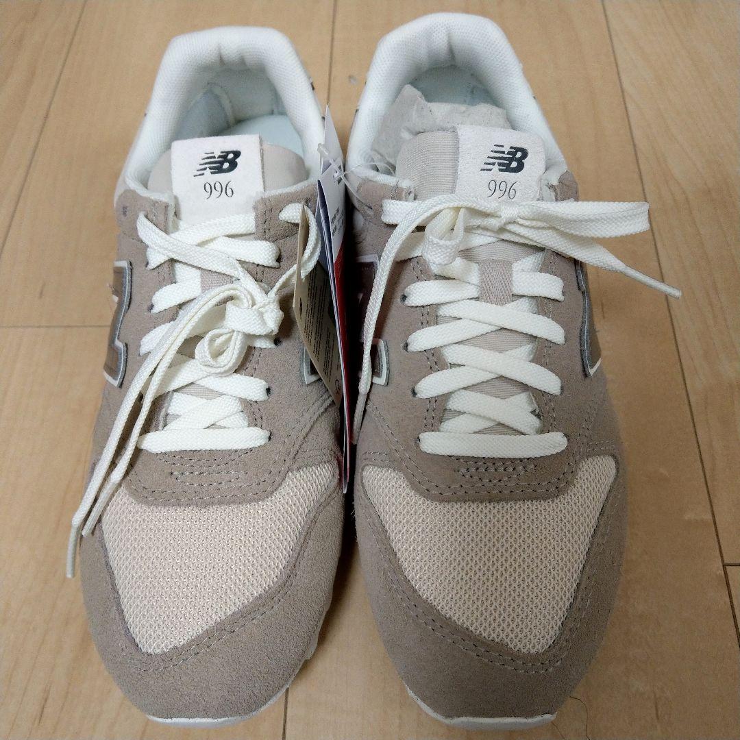 未使用 ニューバランス スニーカー WL996CJ2 ベージュ 23.5cm