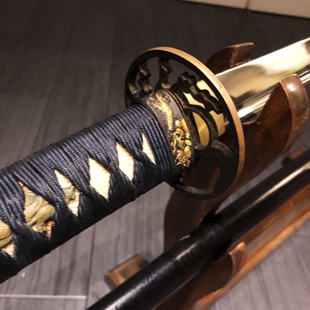 高級模造刀　高級居合刀　樋入り刀身　青緑金拵え　亜合金刀身　居合刀 高級模造刀 高級居合刀 樋入り刀身 青緑金拵え 亜合金刀身