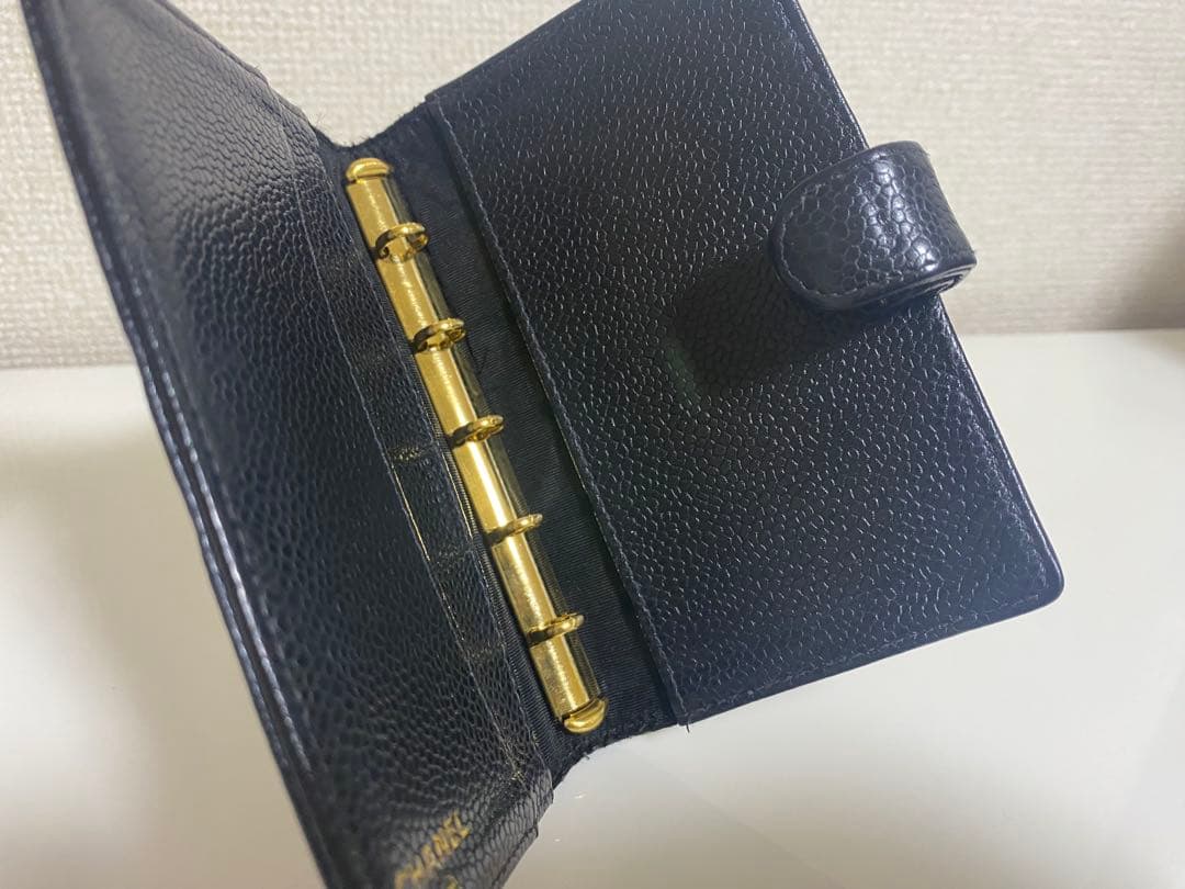 CHANEL】本革ココマークキャビアスキン手帳 シャネルマトラッセ