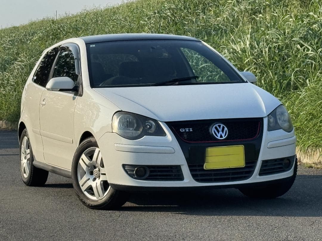 Volkswagen Polo GTI ホワイト Volkswagen Polo GTI