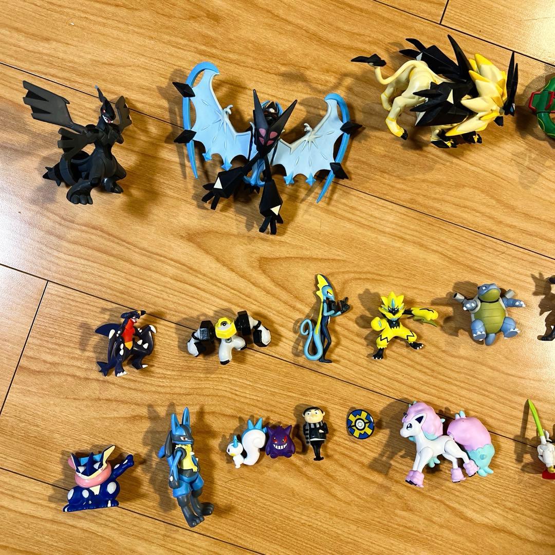 【週末限定】ポケモン モンコレ & フィギュア　31点セット　ポケットモンスター ポケモン - モンコレ31個セットの通販 by strawberry pop｜ポケモン