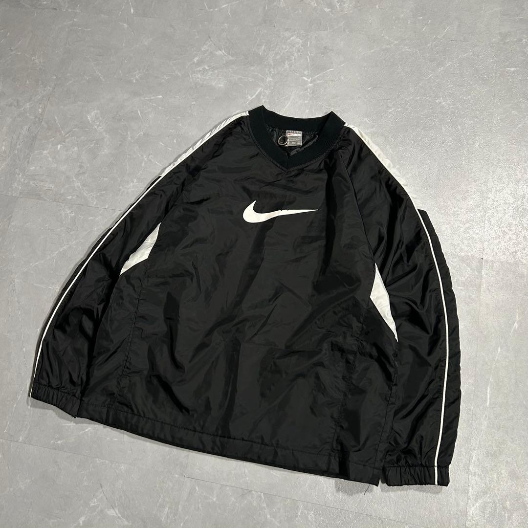 00s NIKE ナイロンプルオーバー センターロゴ Y2K テック ピステ 黒
