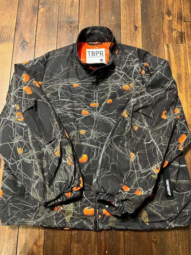 tightbooth KAKI 柿PUFFY JKT