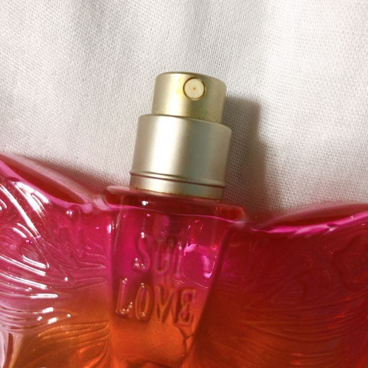 廃盤】アナスイ スイラブ50ml ANNA SUI 香水 SUI LOVE - メルカリ