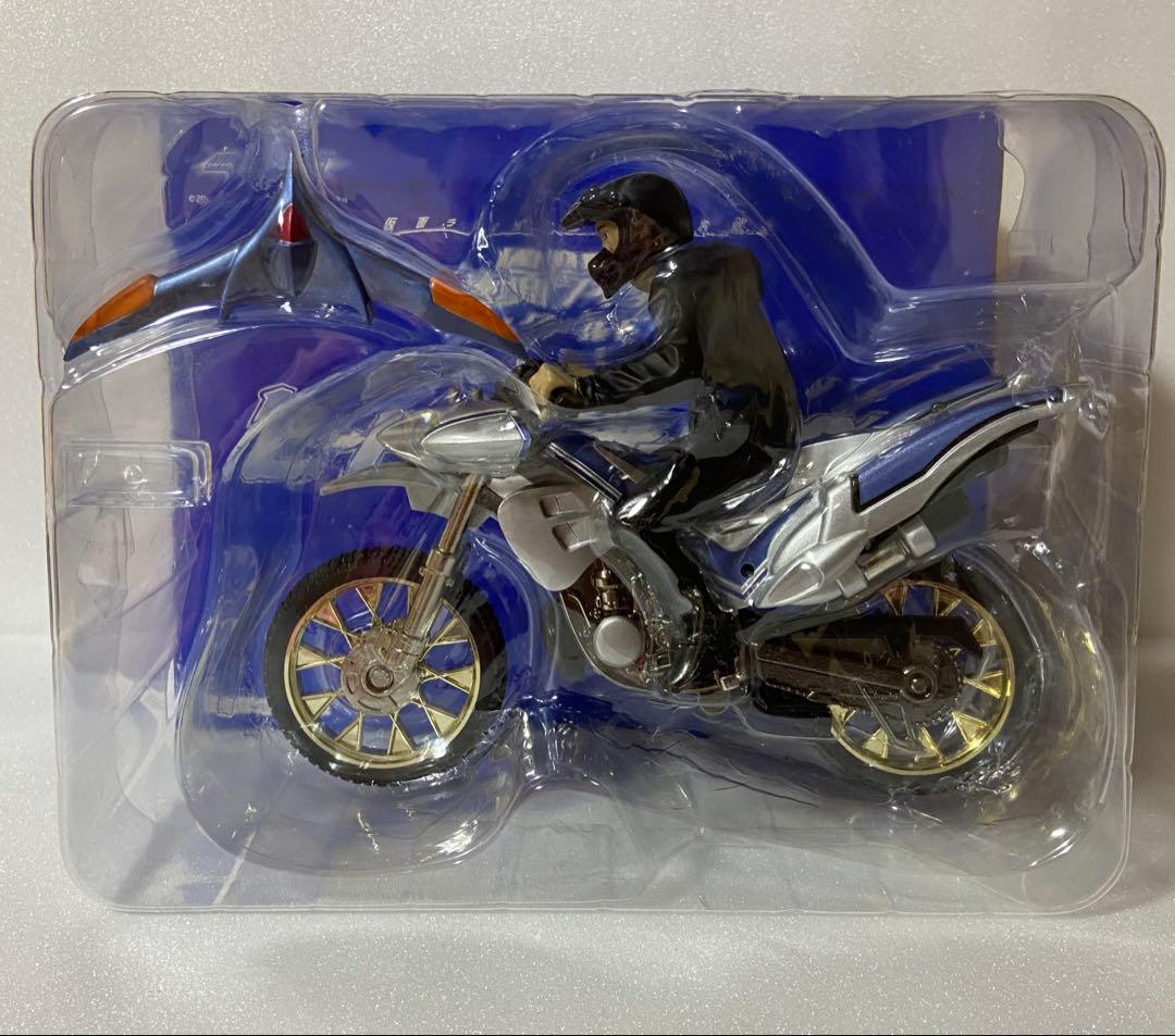 フィギュアーツ クウガ アメイジングマイティ ビートチェイサー2000