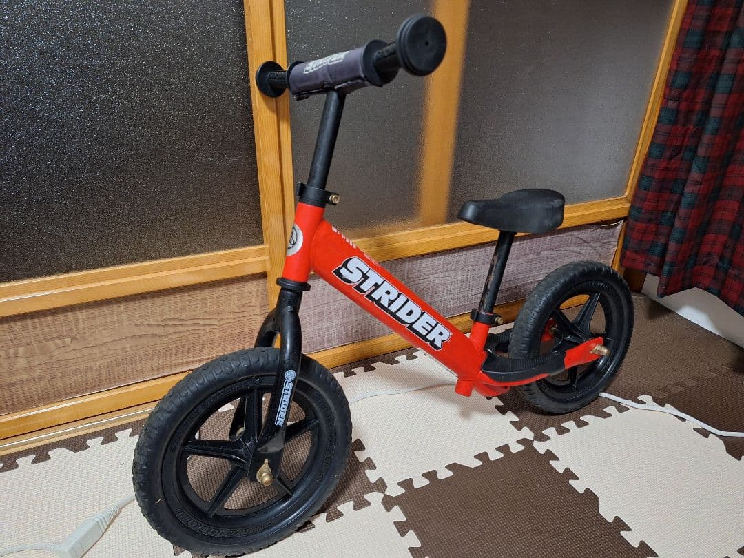 ストライダー STRIDER 12 バランスバイク 赤 - メルカリ