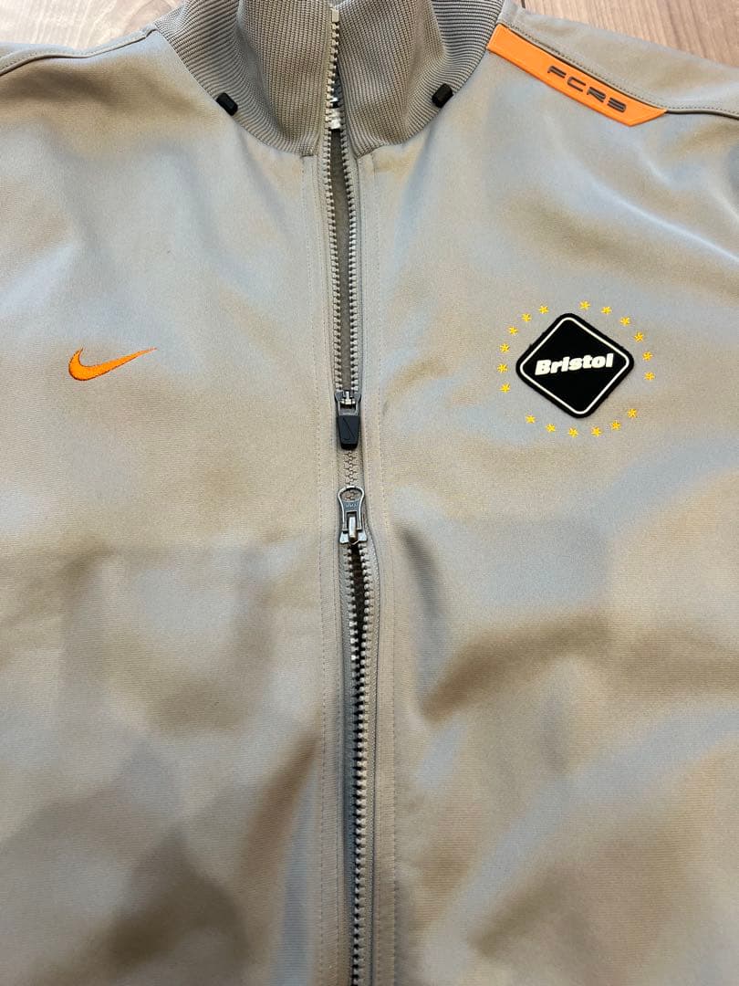F.C.Real Bristol NIKE コラボトラックジャケット ジャージ