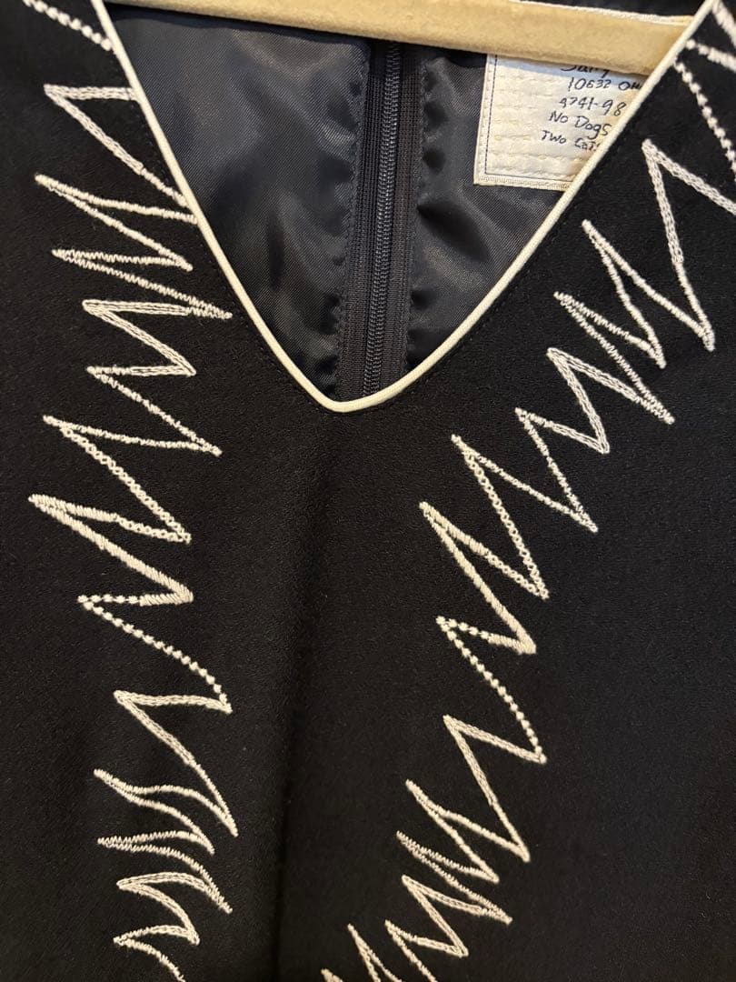 レア⭐︎Sally Scott サリースコット刺繍ワンピース11号 美品 レア