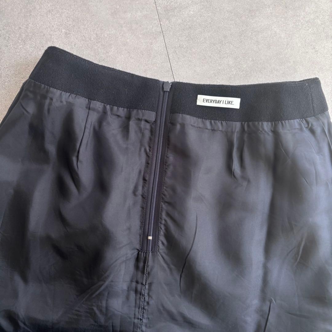 美品 EVERY DAY I LIKE フレアスカート カシミヤ ネイビー 36 - メルカリ