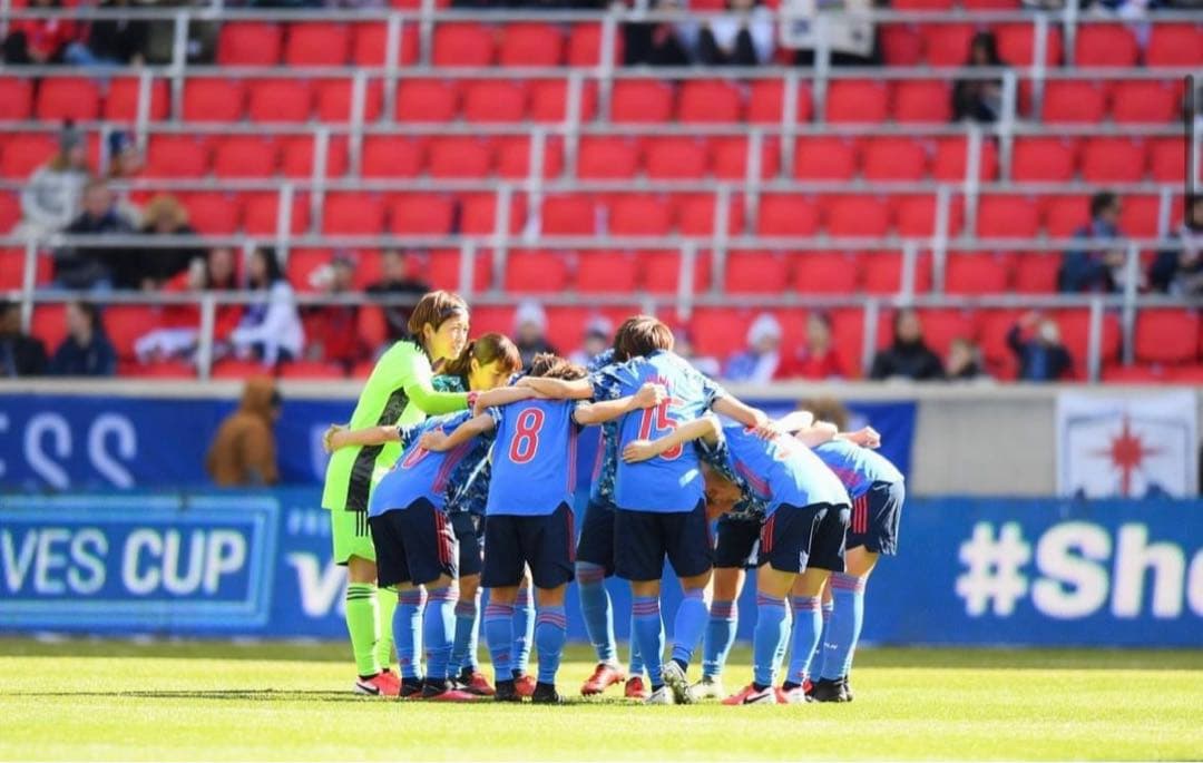 岩渕真奈 直筆サイン 実使用スパイク 日本代表 なでしこジャパン 証明