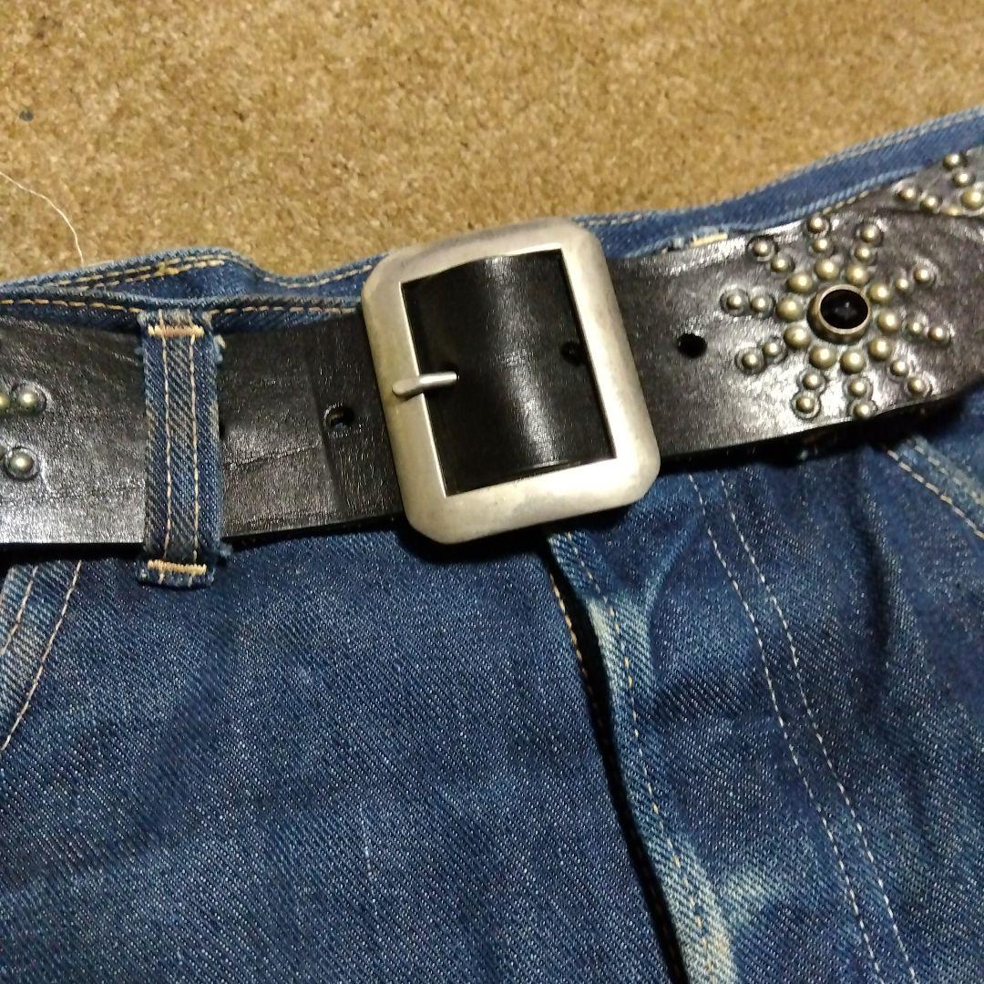 34inch HTC に似てる ピーナッツ レザー スタッズベルト 黒 - メルカリ