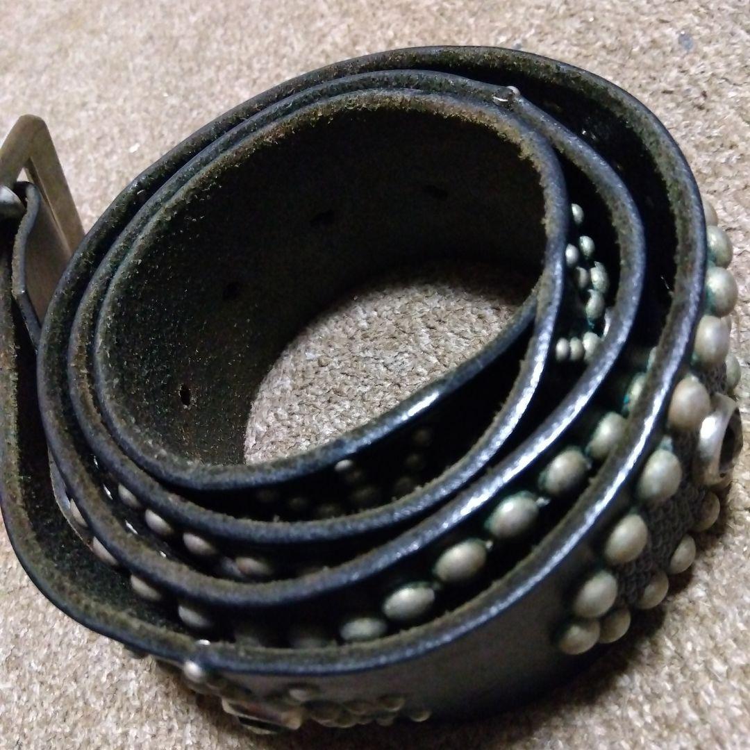 34inch HTC に似てる ピーナッツ レザー スタッズベルト 黒 - メルカリ