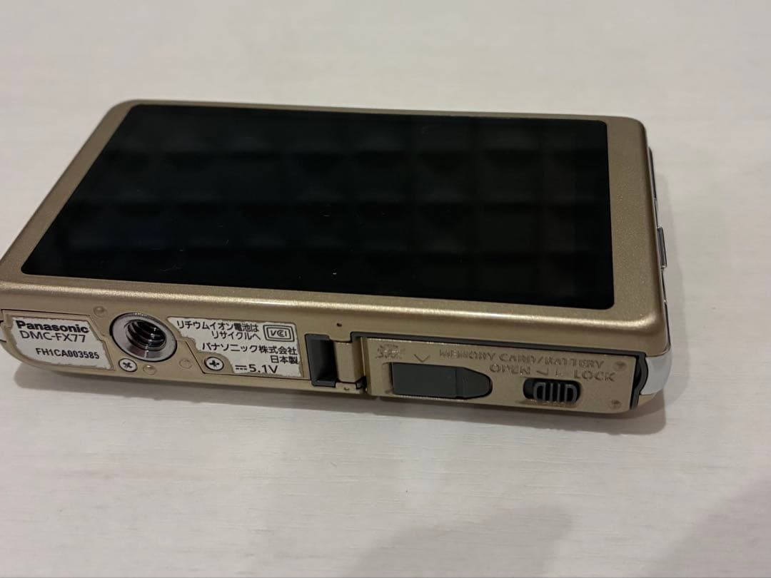 LUMIX DMC-FX77 ゴールド 本体 充電器 バッテリー - メルカリ
