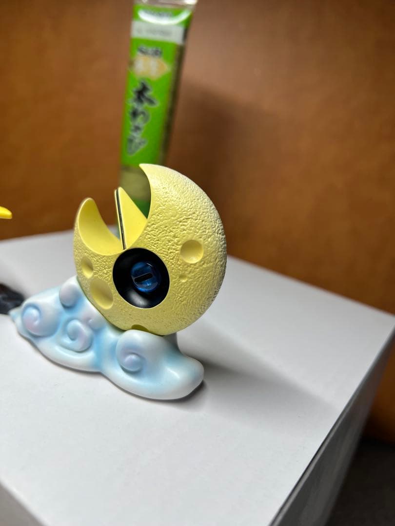 ポケモンスケールワールド ソルロックとルナトーン