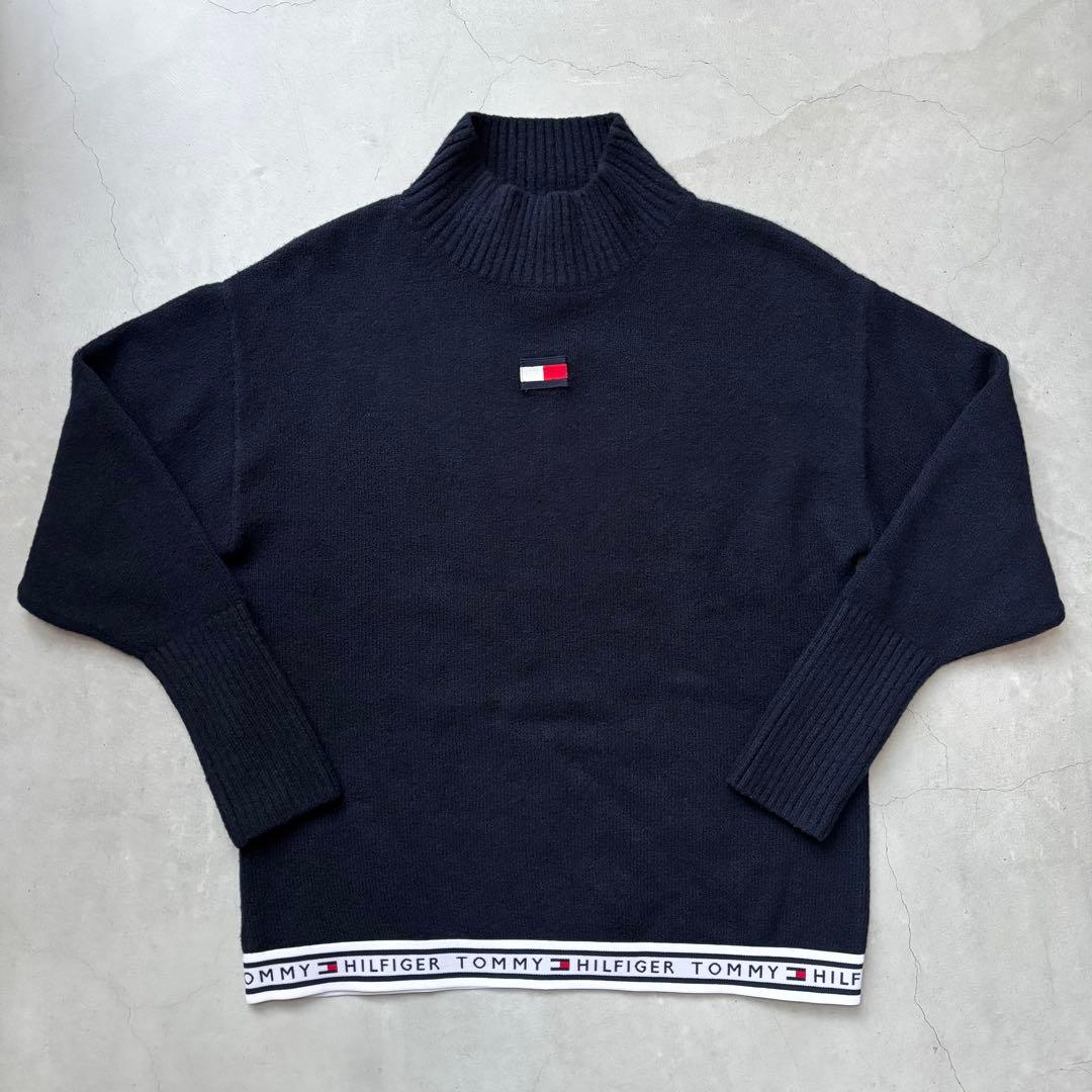 TOMMY HILFIGER GOLF ハイネックニットセーター ロゴワッペン