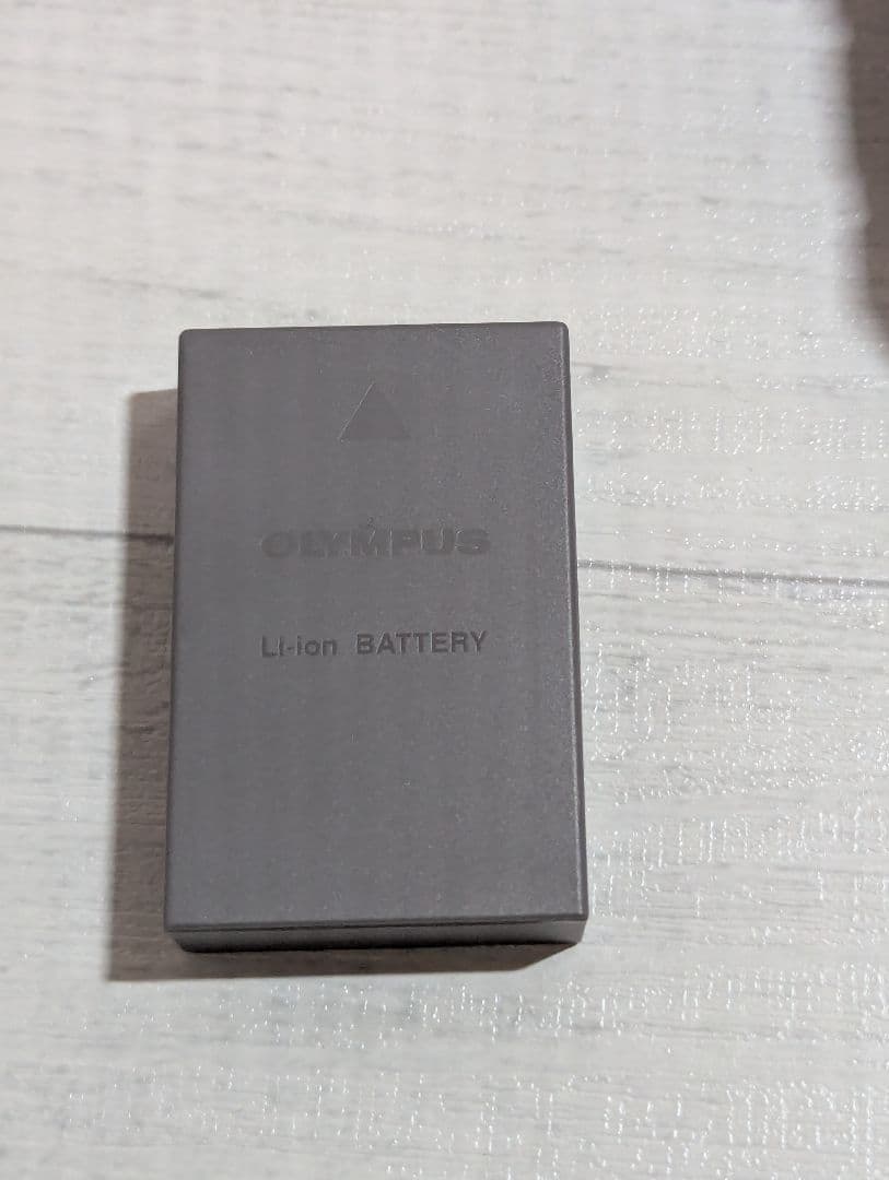 OLYMPUS PEN E-PL2 本体＋レンズ バッテリー付 動作確認済 本体＋