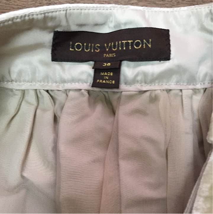 LOUIS VUITTON スカート｜期間限定お値下げ中／マミー様 LOUIS VUITTON