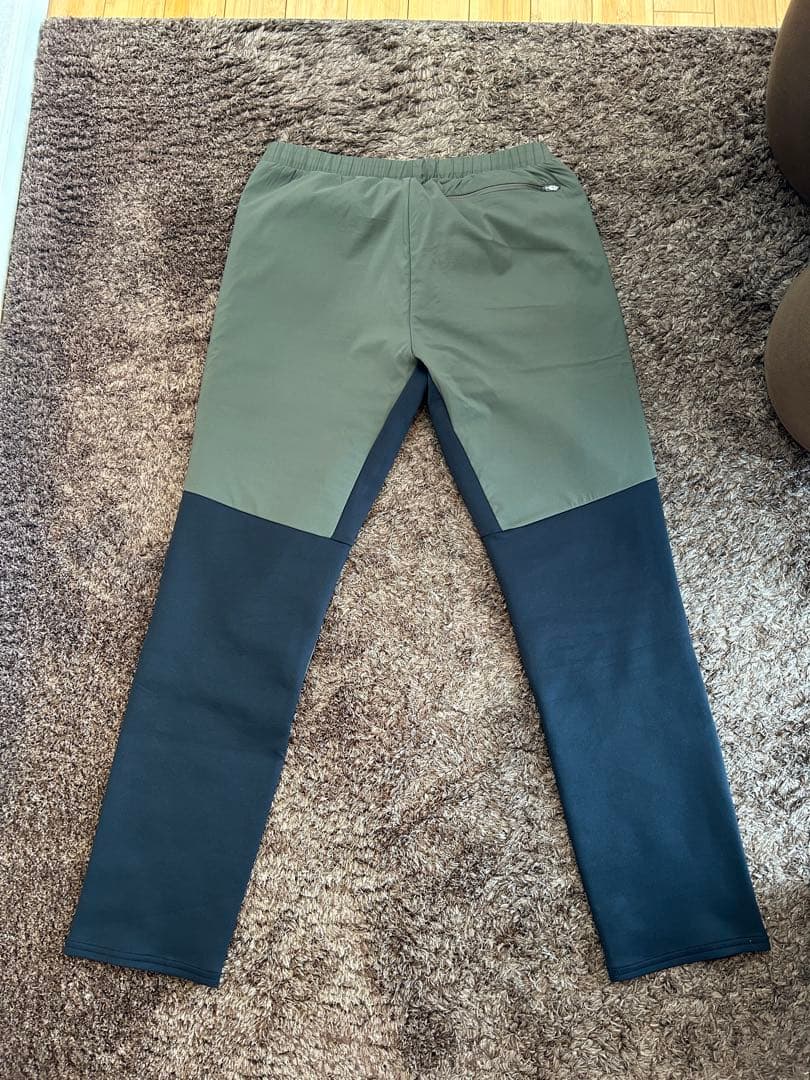 値下 デサント アウトドア用 オリーブグリーン上下セット Oサイズの