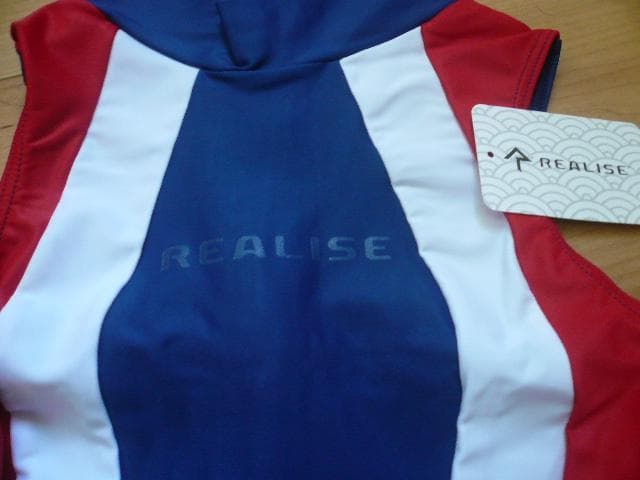 KKKKK！リアライズ ノースリーブレオタード水着