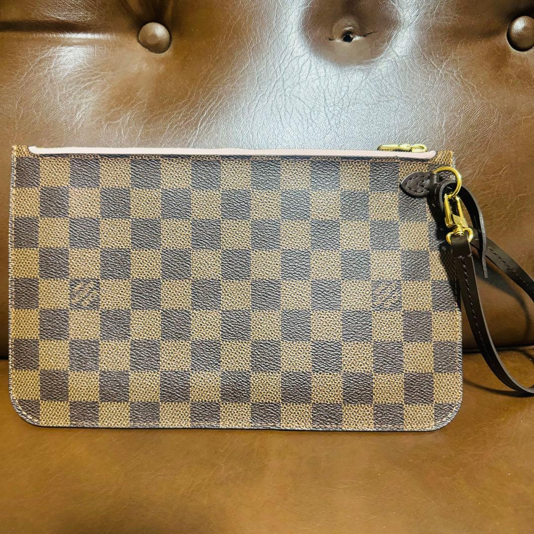 【超美品】ルイヴィトン　ポーチ　ダミエ　ブラウン LOUIS VUITTON（ルイ・ヴィトン） ルイ ヴィトン ダミエ マレ 付属