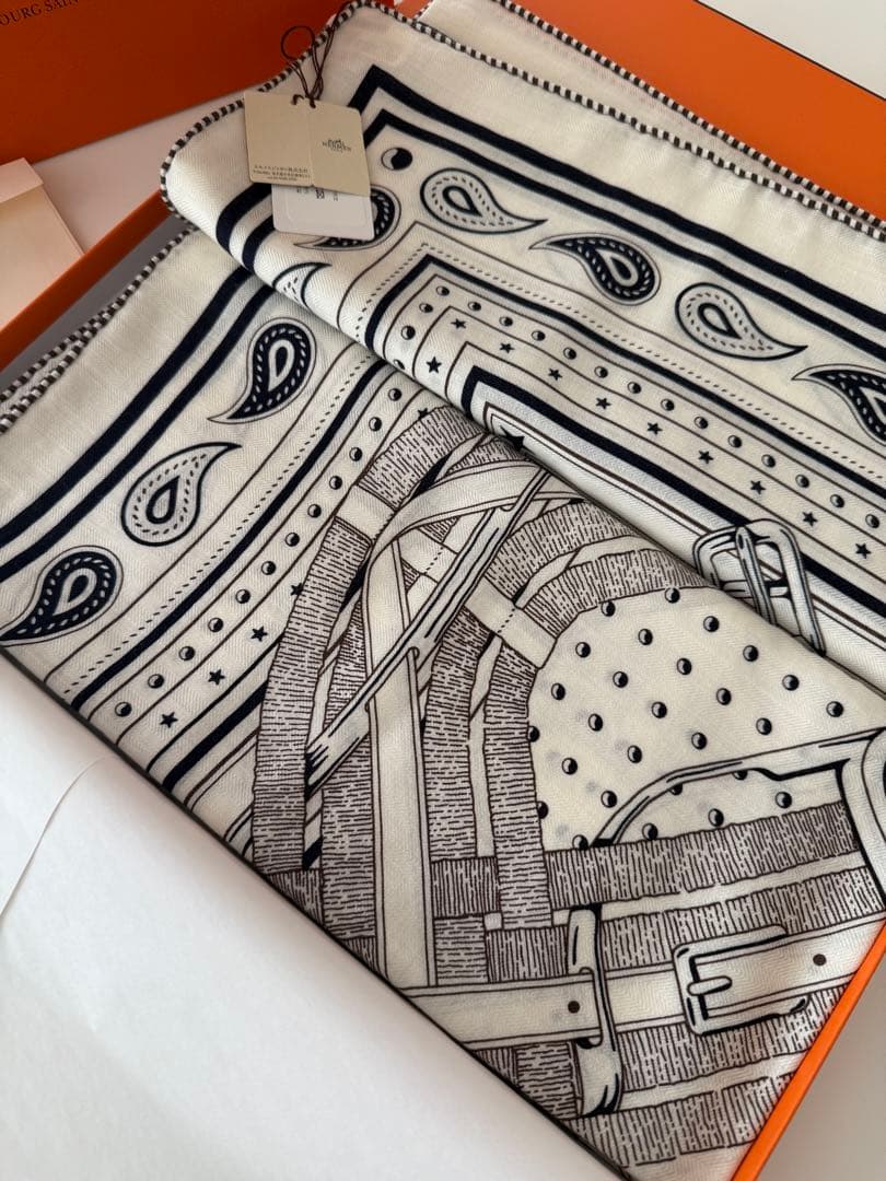 新品未使用　エルメス　2026新作　カレジェアン 《馬銜・バンダナ》本物保証