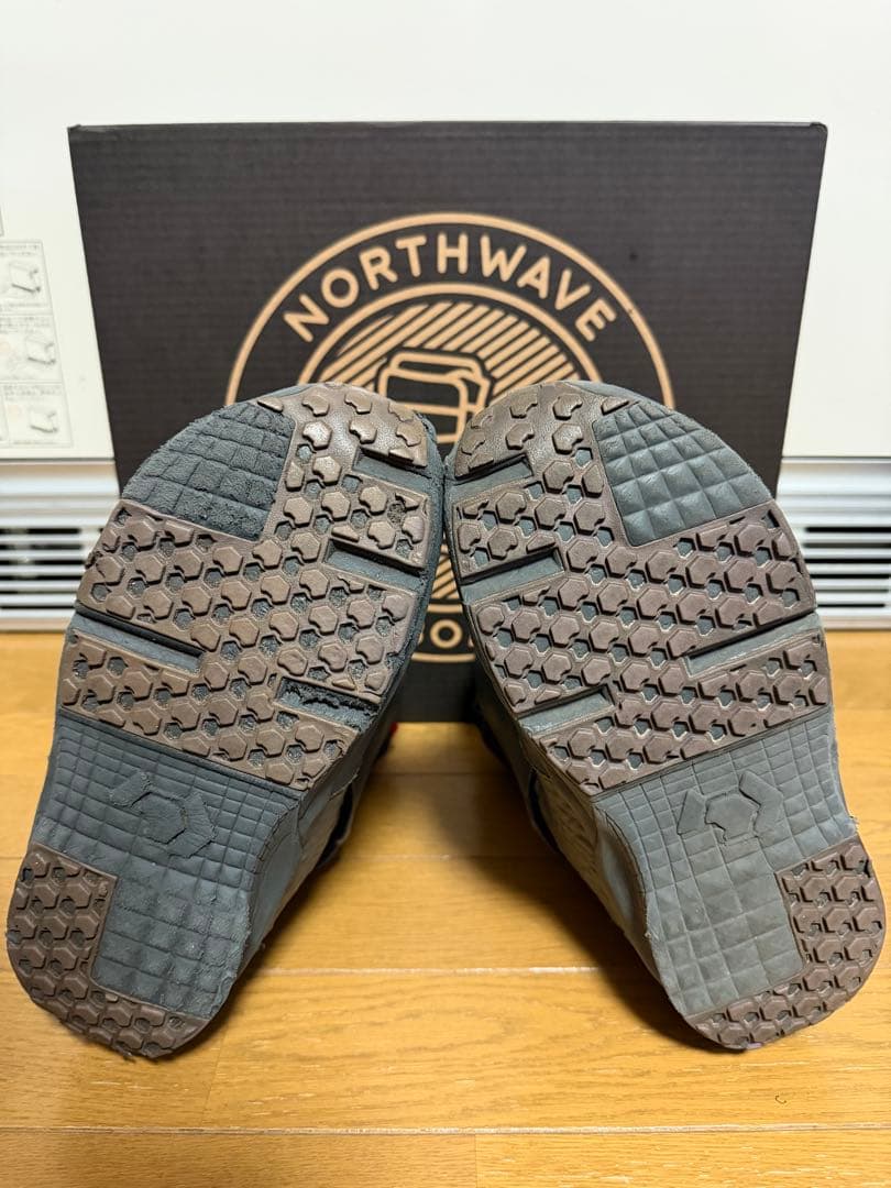 NORTHWAVE スノーボードブーツ DEVINE 23.5cm