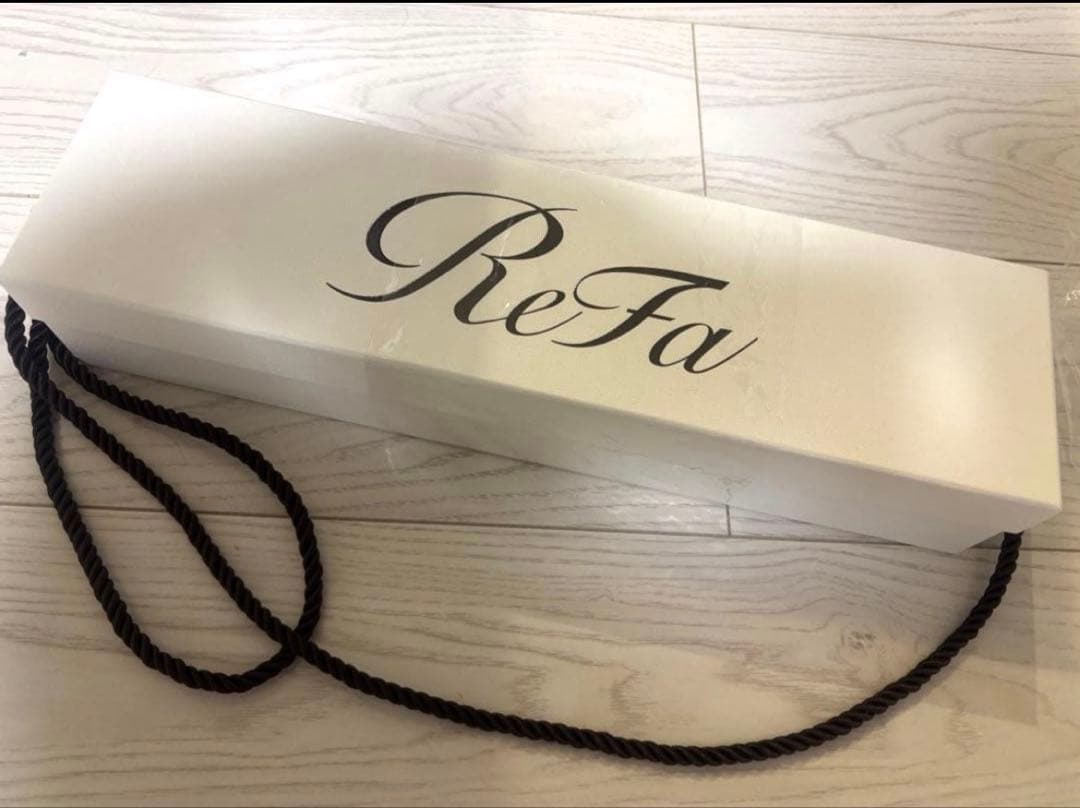【送料無料/美品】リファストレートアイロン　プロ ReFa STRAIGHT IRON PRO | リファ ストレートアイロン プロ 海外対応 1