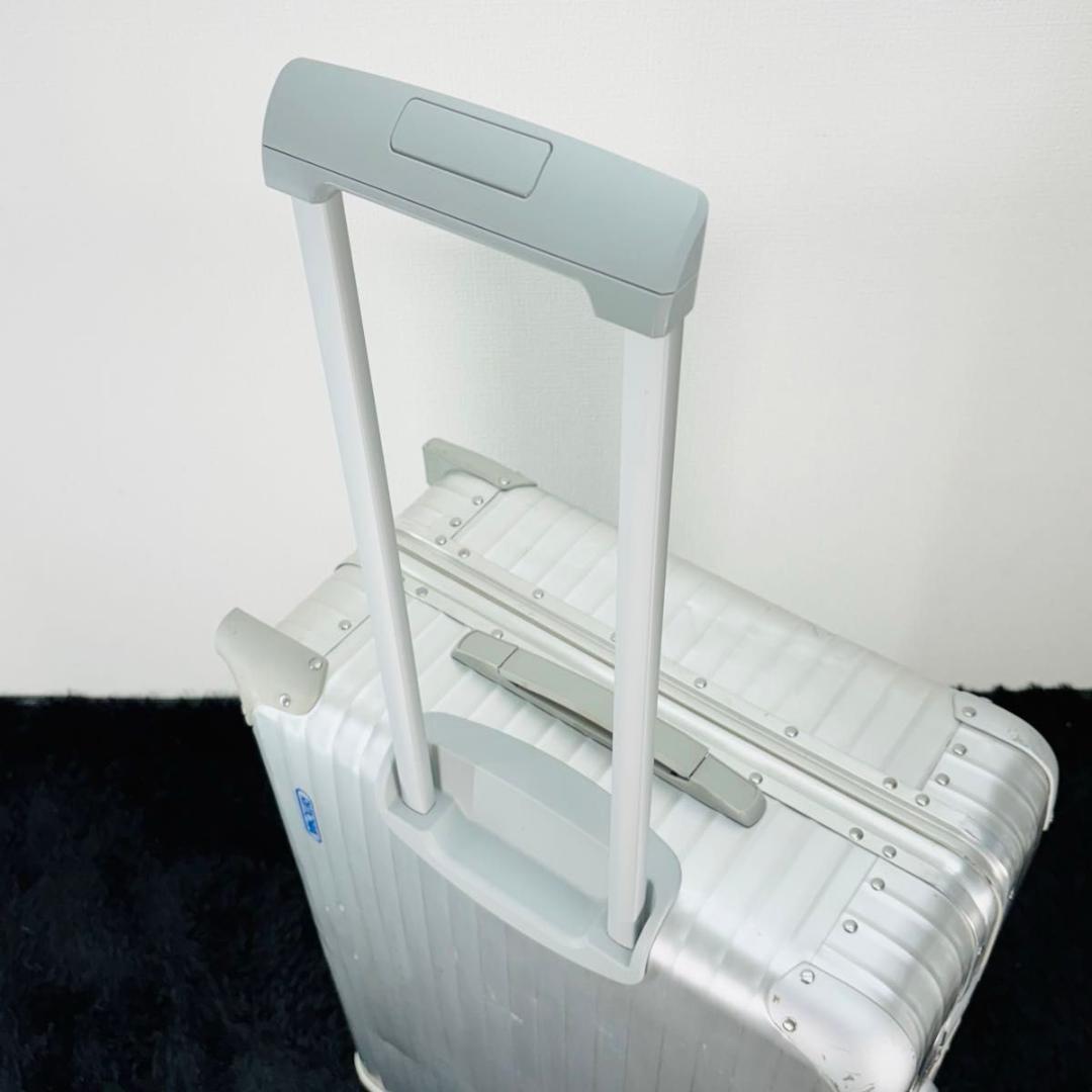 リモワ キャリーケース トパーズ 82L 4輪 スーツケース 932.70 - メルカリ