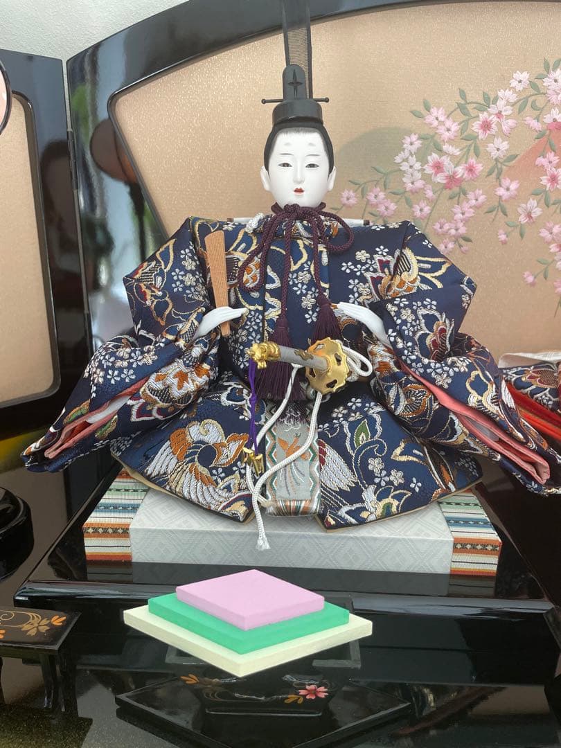 美品 原孝州 お雛様 雛人形 三段飾り 五人飾り 桜刺繍 光るぼんぼり