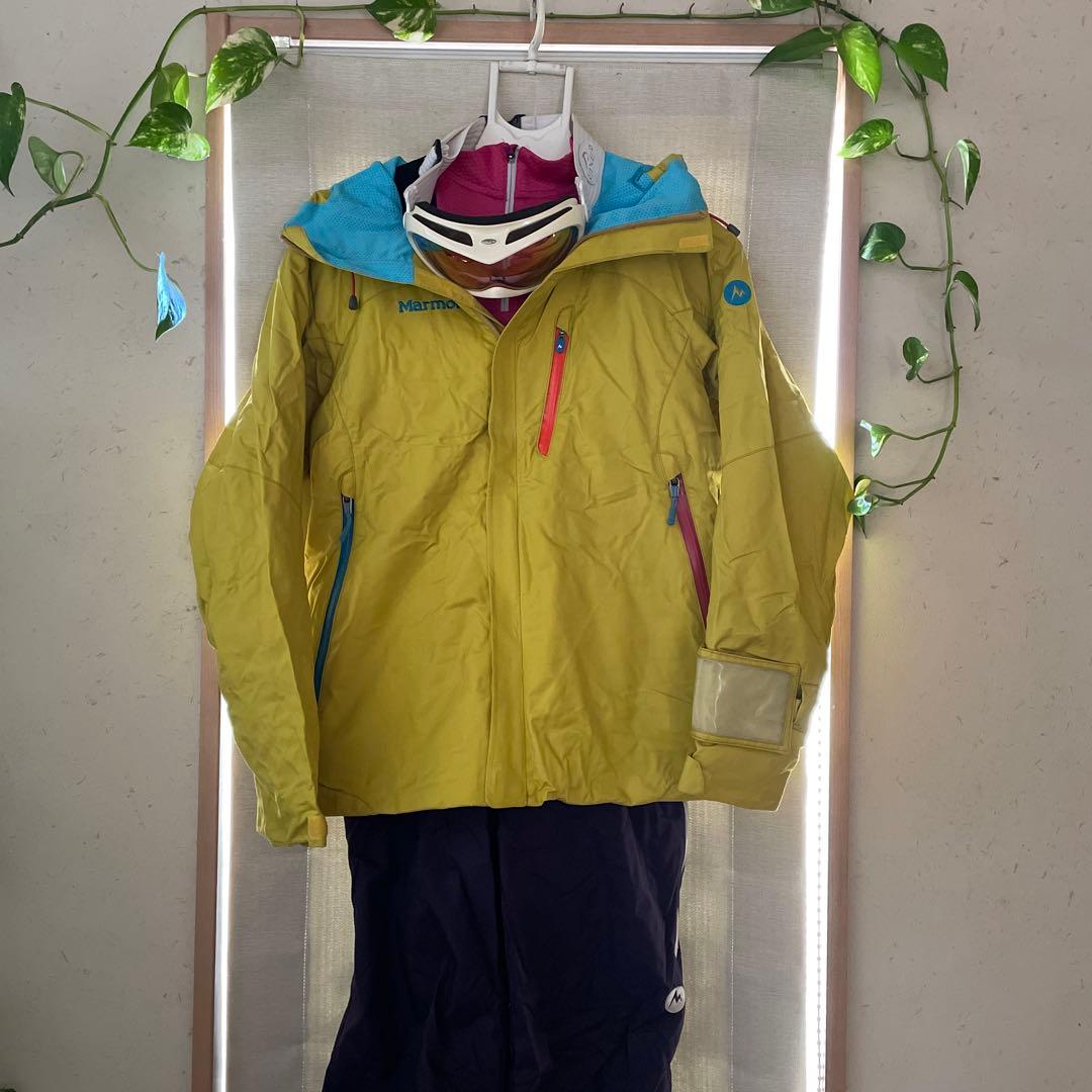 美品！Marmot❣️ウェア.インナーとゴーグル4点セット。sサイズ 美品！Marmot❣️ウェア.インナーとゴーグル4点セット。sサイズ