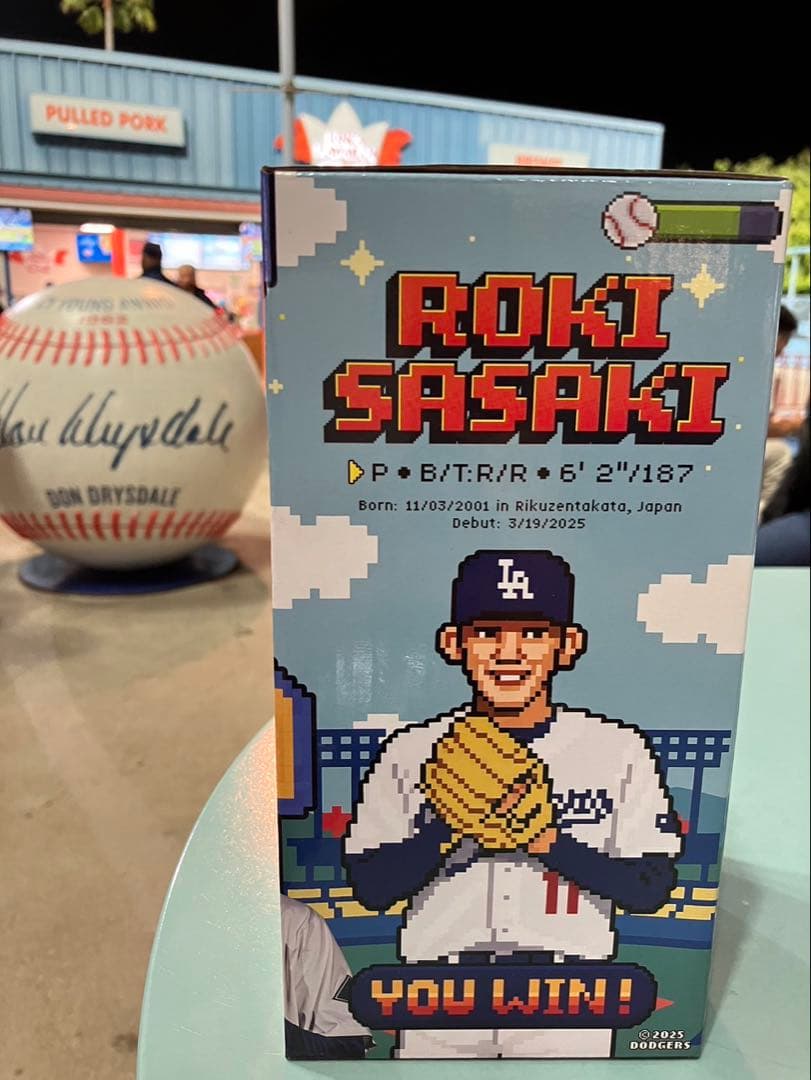 新品未開封】佐々木朗希ボブルヘッド ドジャース 2025/8/4配布品 8⁄4