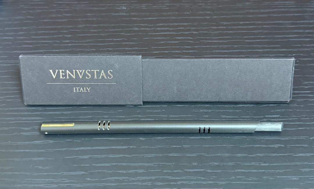 VENVSTAS DESIGNER 8 Carbon 2ミリ芯ホルダー VENVSTAS DESIGNER 8 Carbon 2ミリ芯ホルダー : 文具通販 ブンドキ.com