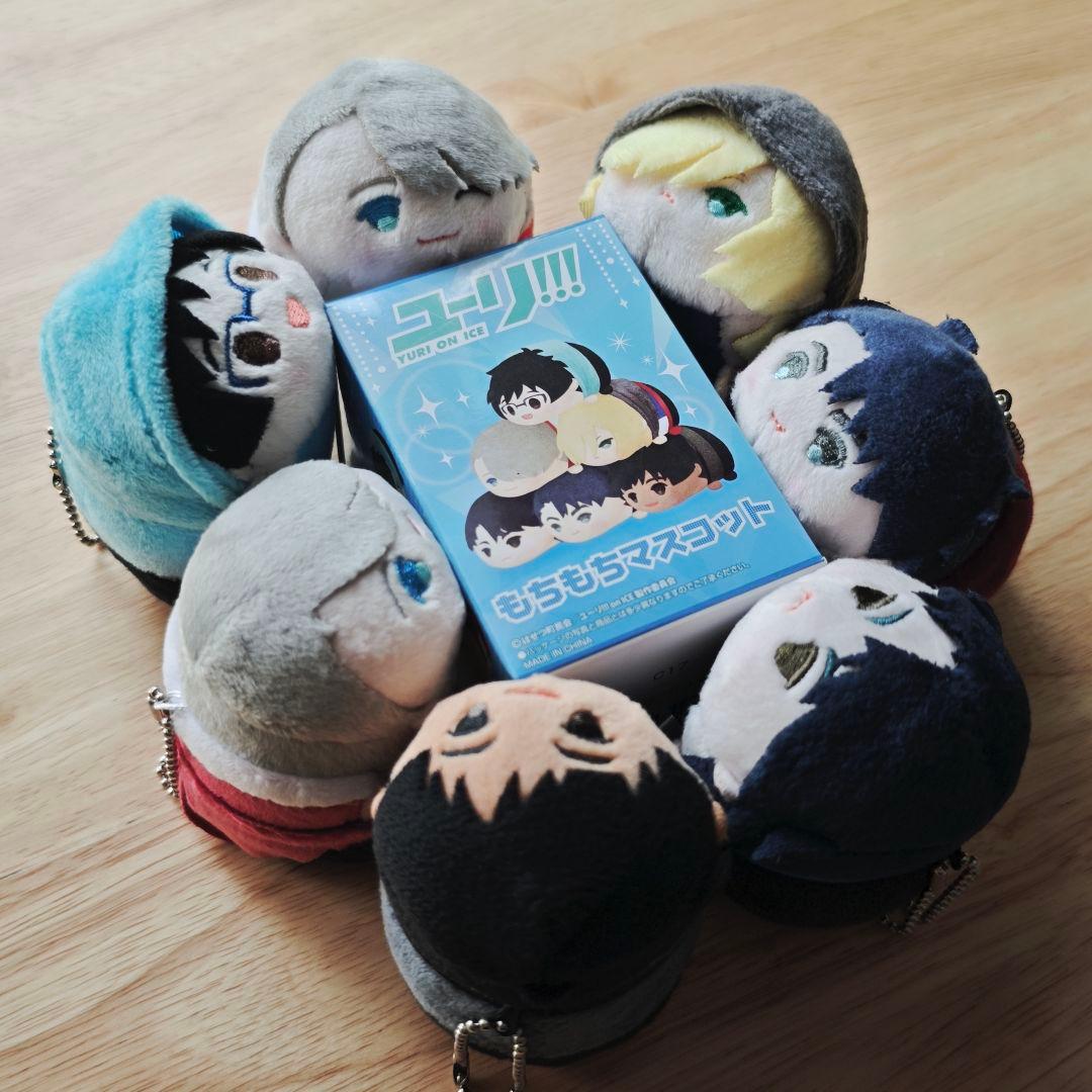 ユーリ!!! on ICE もちもちマスコット 7点セット - メルカリ