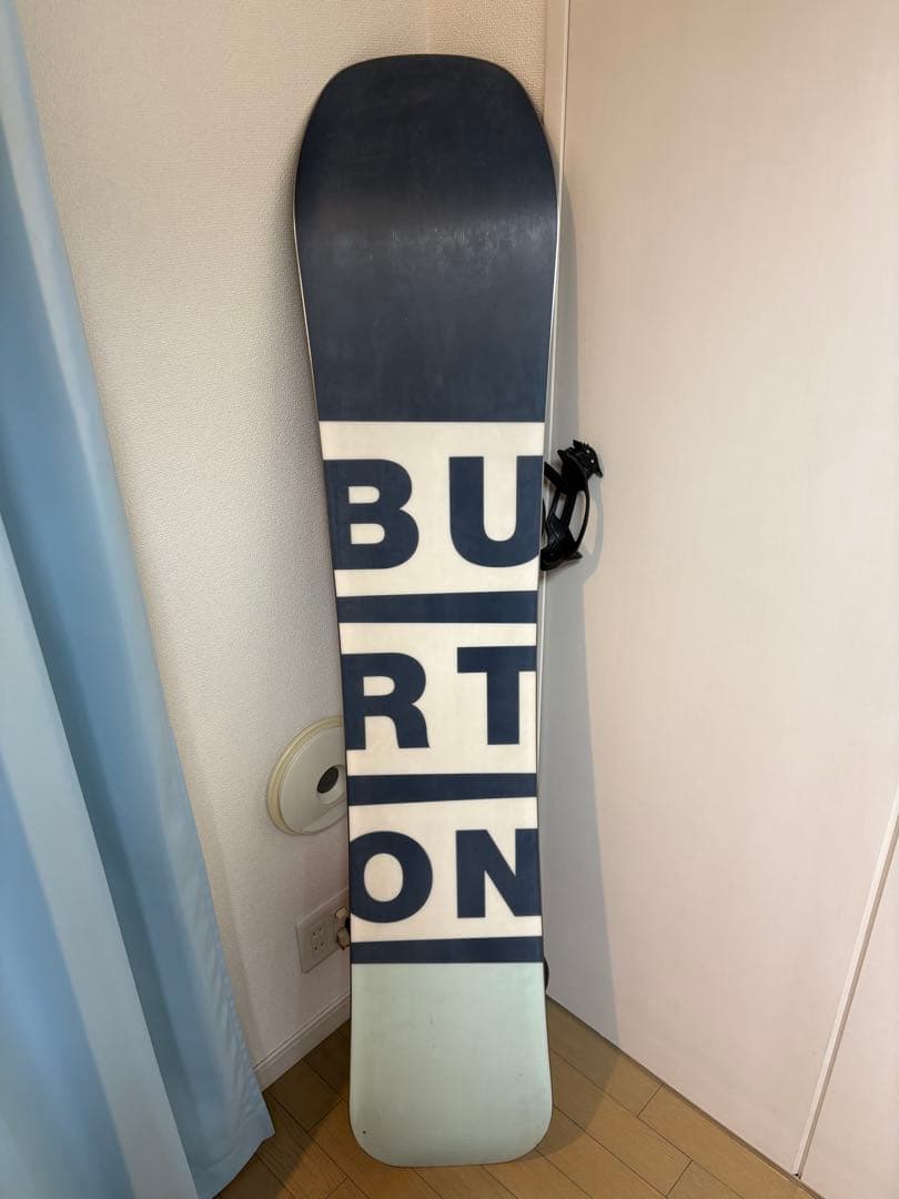 バートン　カスタム　マラビータ Men's Burton Malavita Re:Flex Snowboard Bindings | Burton.com