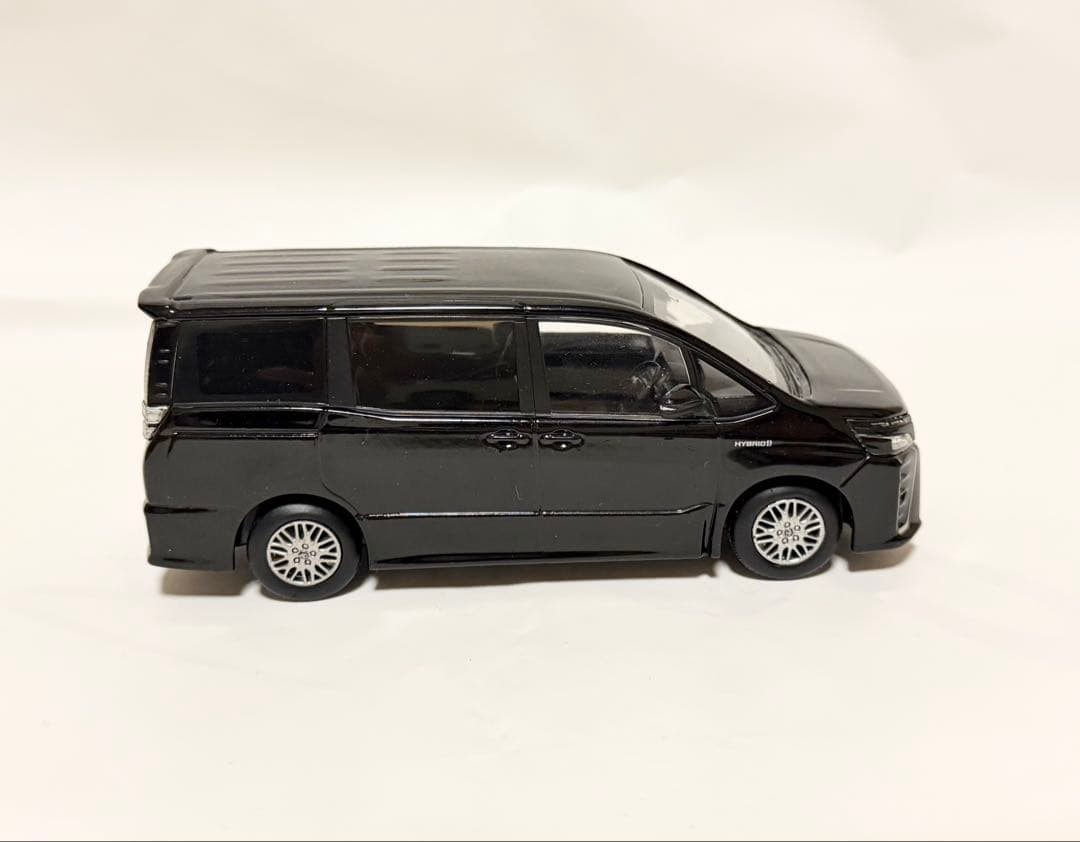 VOXY NOAHカラーサンプル 2台セット - ミニカー新 モデル